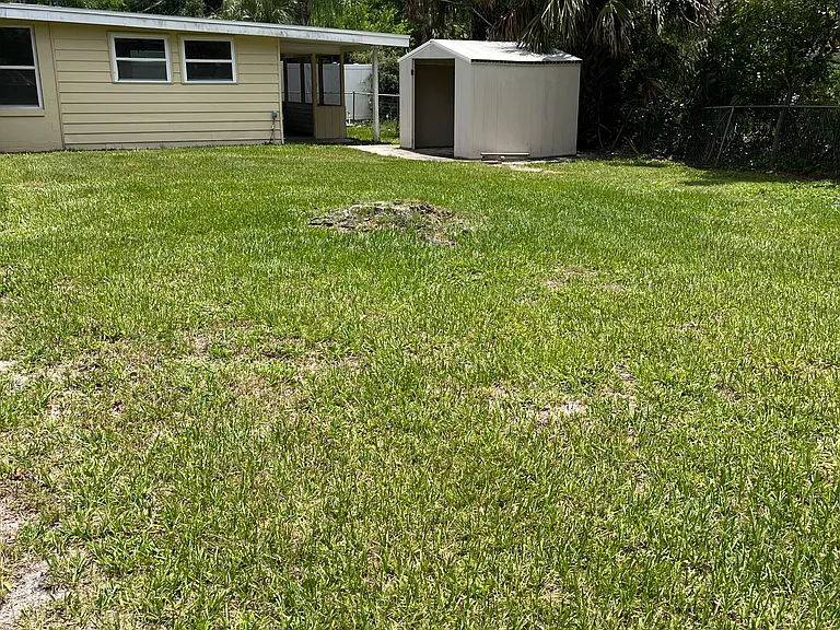 60 Circle Dr — Photo 3