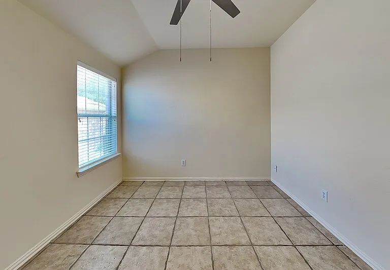15748 Appaloosa Dr — Photo 13