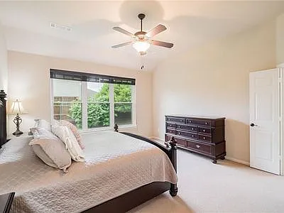 644 Maize Rd — Photo 16