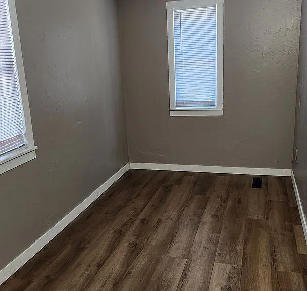 1400 Pine St — Photo 4