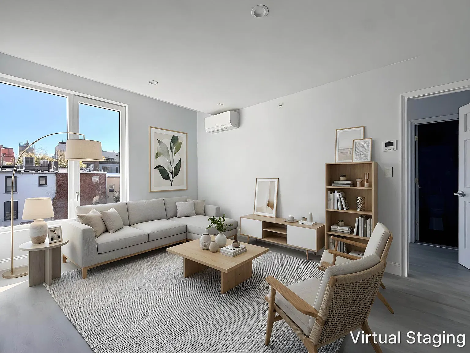 142 Huron Street — Photo 4
