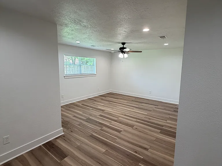362 Dawn Hill Dr — Photo 9