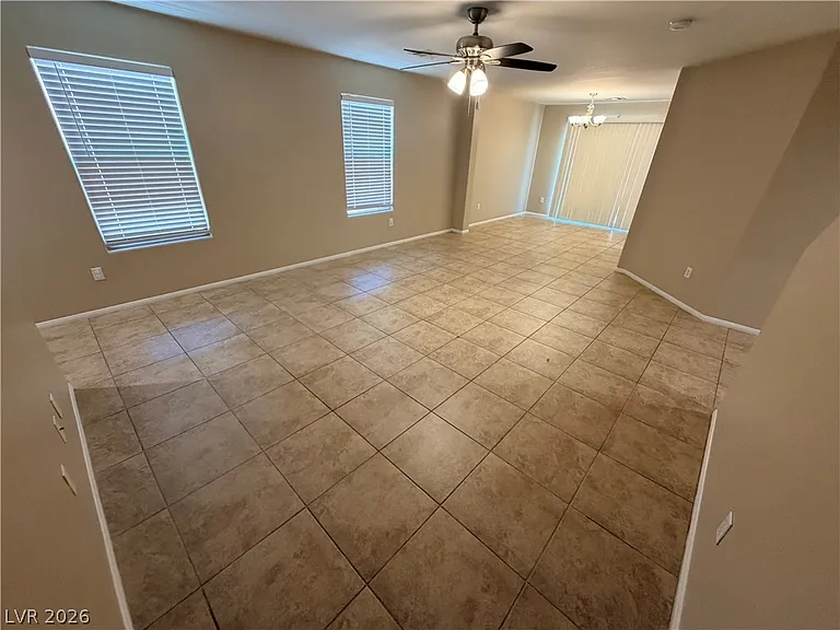 3528 Laguna Veneta Ave — Photo 6