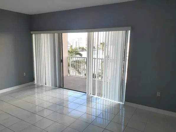 1965 S OCEAN Drive #4H, Hallandale Beach, FL 33009