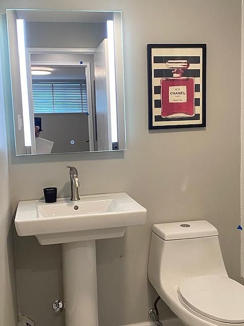 Studio Bathroom