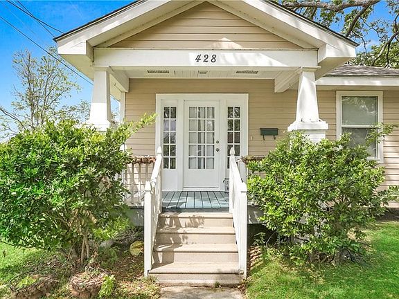2nd image of 428 Avenue G