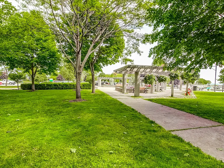 101 Robson Rd — Photo 9