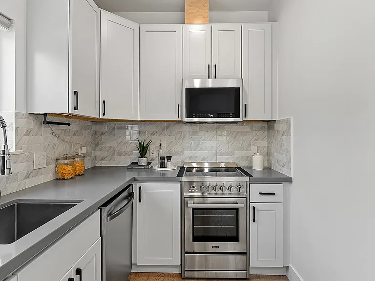 348 San Pablo Ave #B — Photo 5