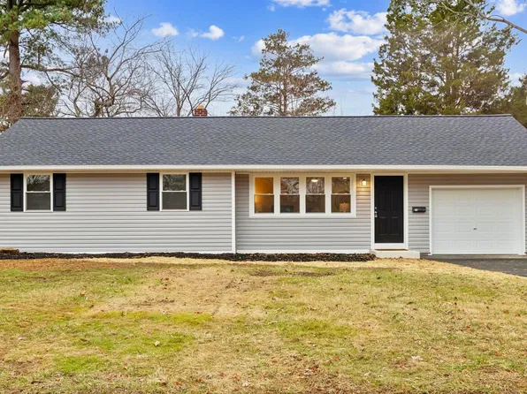 14 Cassandra Rd, Newark, DE 19702