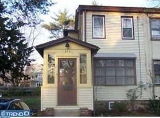 313 Penn St, Riverton, NJ 08077