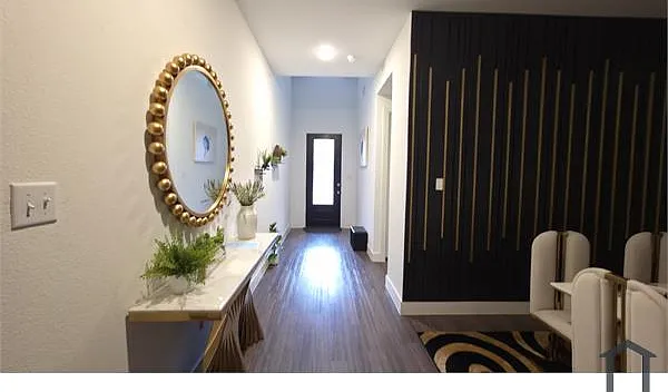 4 bed, 2600 sqft, $3,000 — Photo 3