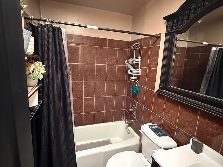 10443 Kendall St — Photo 22