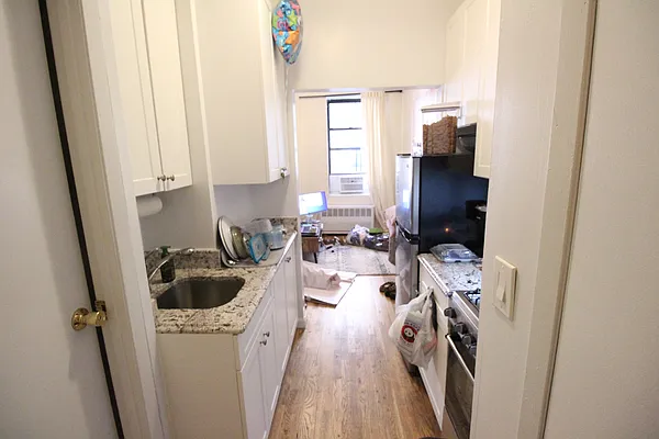 Rented by Luxor Homes & Investment Realty | media 16