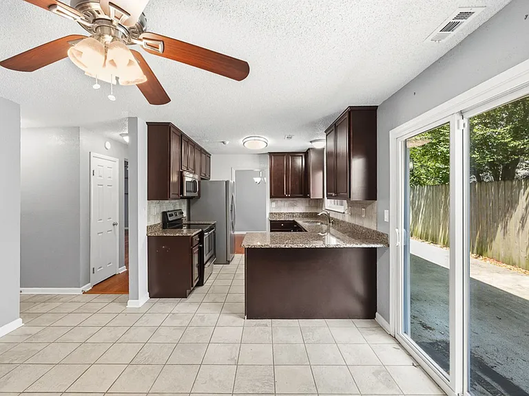 3856 Forestwood Ct — Photo 19