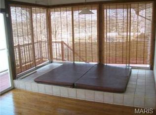 6357 Star Buck Dr, O'Fallon, MO 63368