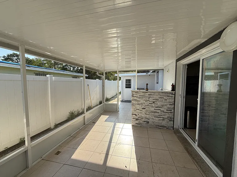 Golden Dr — Photo 6