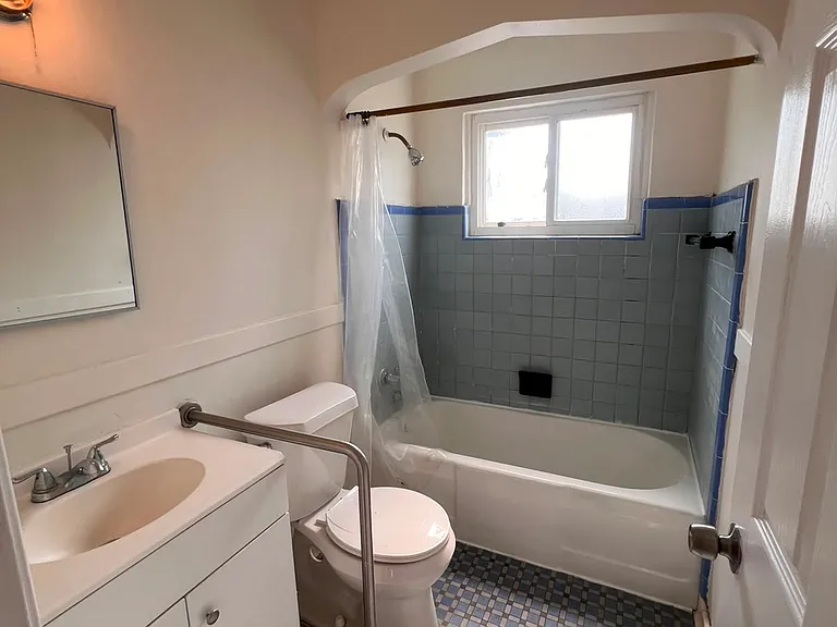 18433 Conley St — Photo 9