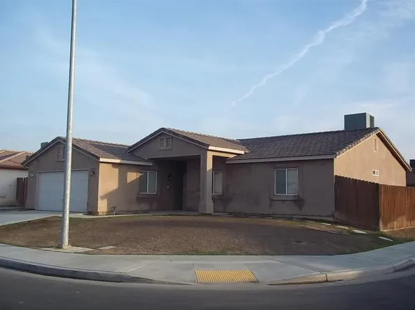 5501 Mar Grande Dr, Bakersfield, CA 93307