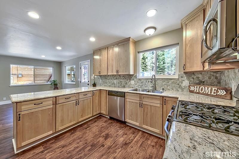 1st image of 567 Wintoon Dr