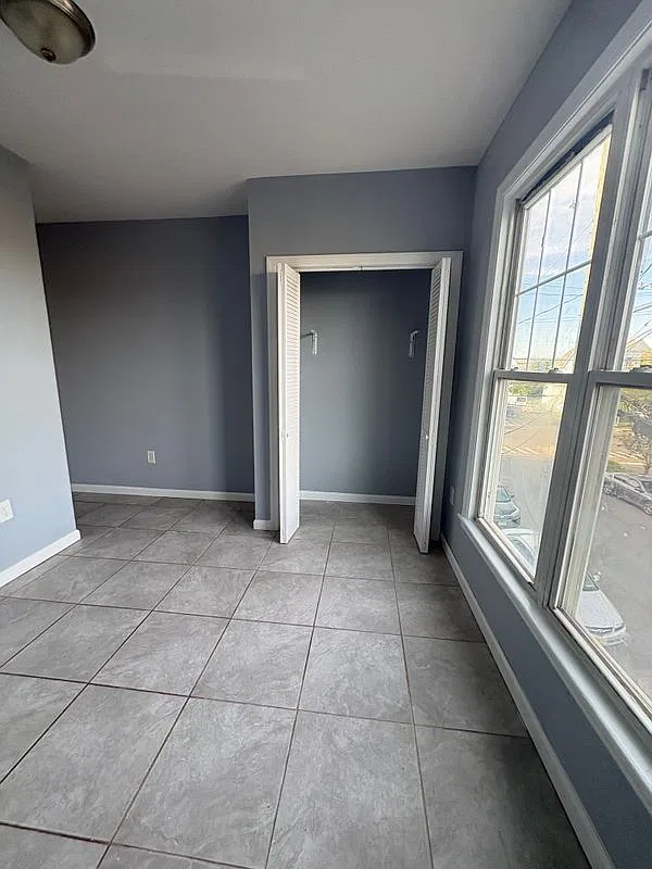 2 bed, 2.0 bath, 1170 sqft, $2,000 — Photo 4