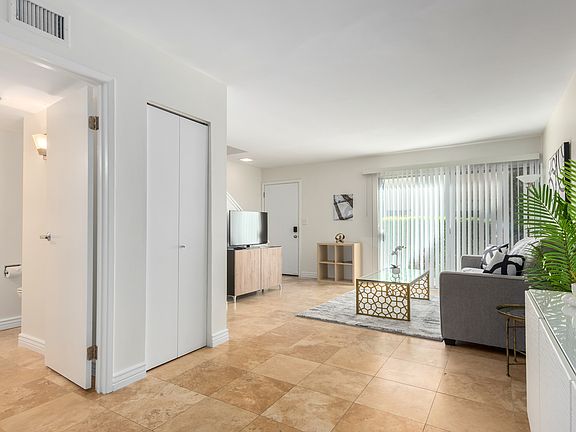 4th image of 4600 N 68th St Unit 301