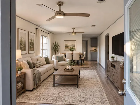 127 S Fenner Ave, Cleveland, TX 77327