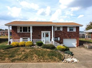 120 Kennedy Ave, Follansbee, WV 26037