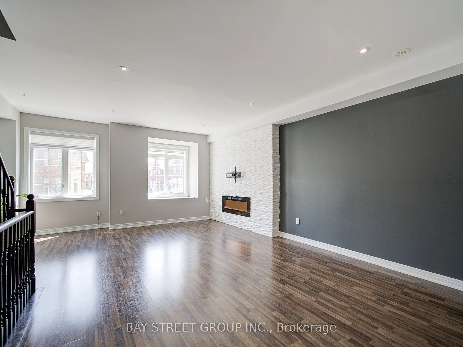 4 bed, $3,250 — Photo 2