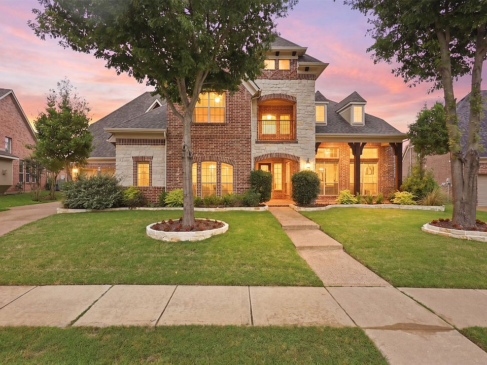 1st image of 2841 Meadow Ridge Dr