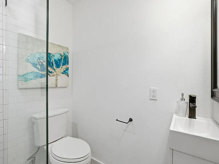 2905 Brinwood Ave — Photo 17