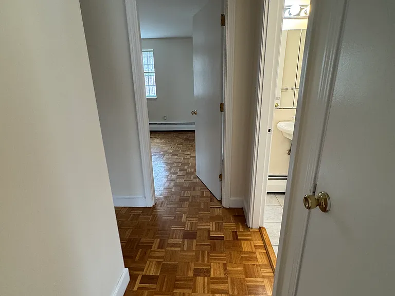 42 Worthen Rd — Photo 9