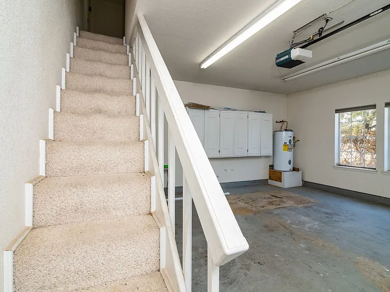 4525 Teasley Ln — Photo 9