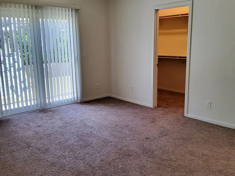 1414 Blueberry Ave — Photo 12