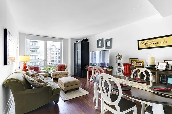 Rented by LG Fairmont Group | media 34