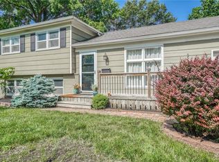 10408 Outlook Dr, Overland Park, KS 66207
