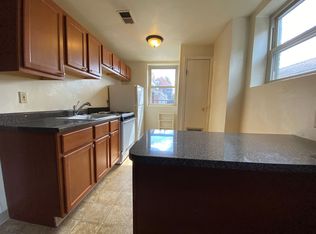 3320 Ward St APT 8, Pittsburgh, PA