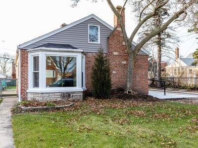 5144 N Odell Ave, Chicago, IL, 60706