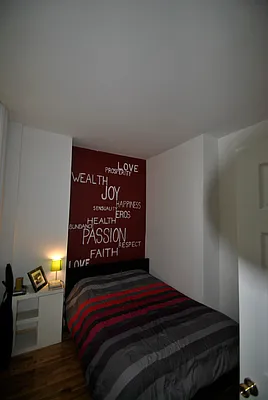 Rented by Niko International Brokerage | media 22