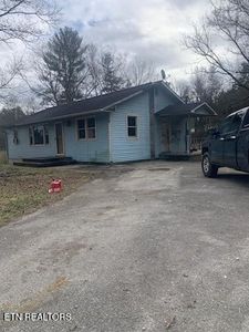 1384 Coalhill Rd, Harriman, TN, 37748