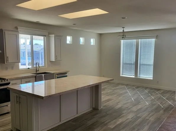 8901 Eton Ave Space 49, Canoga Park, CA 91304