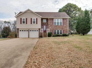 2535 Zion Rd, Columbia, TN 38401