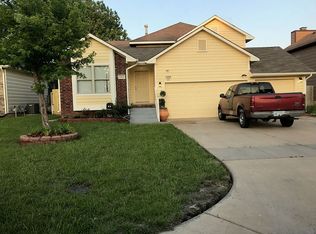 2414 S Cypress St, Wichita, KS 67210