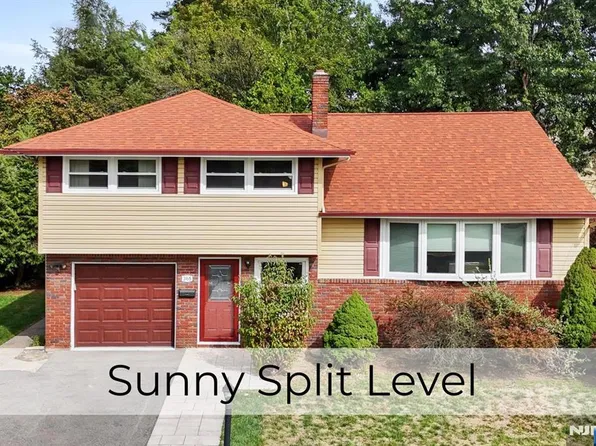 365 Henley Ave, New Milford, NJ 07646