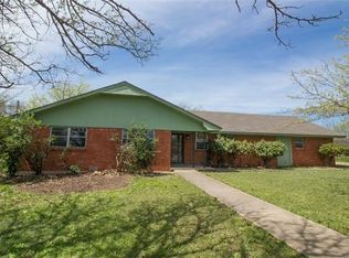 1701 Duck Creek Rd, Sanger, TX 76266