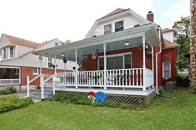 1st image of 424 S Spruce Ave