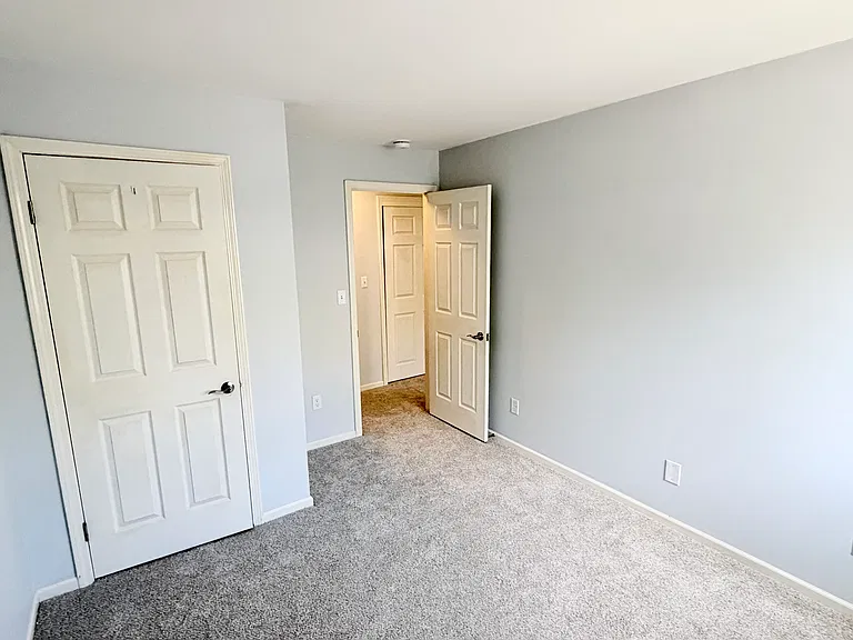 631 Churchill Dr #631 — Photo 23