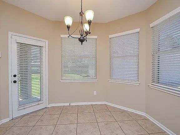 2606 Nutwood Dr — Photo 21
