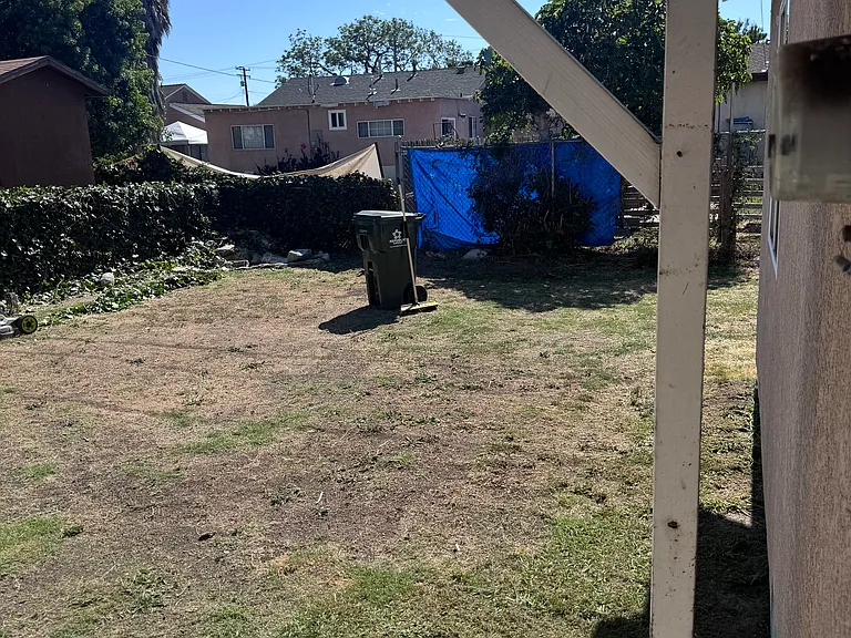 925 S Harlan Ave — Photo 18