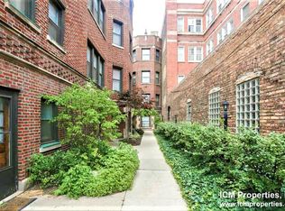 637 W Roscoe St #1E, Chicago, IL 60657