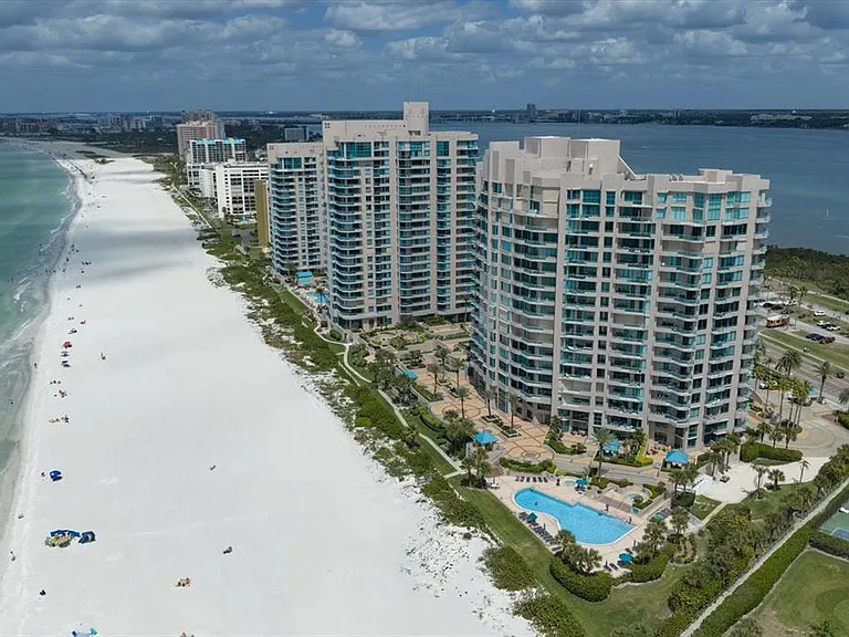 1560 Gulf Blvd #304 — Photo 44